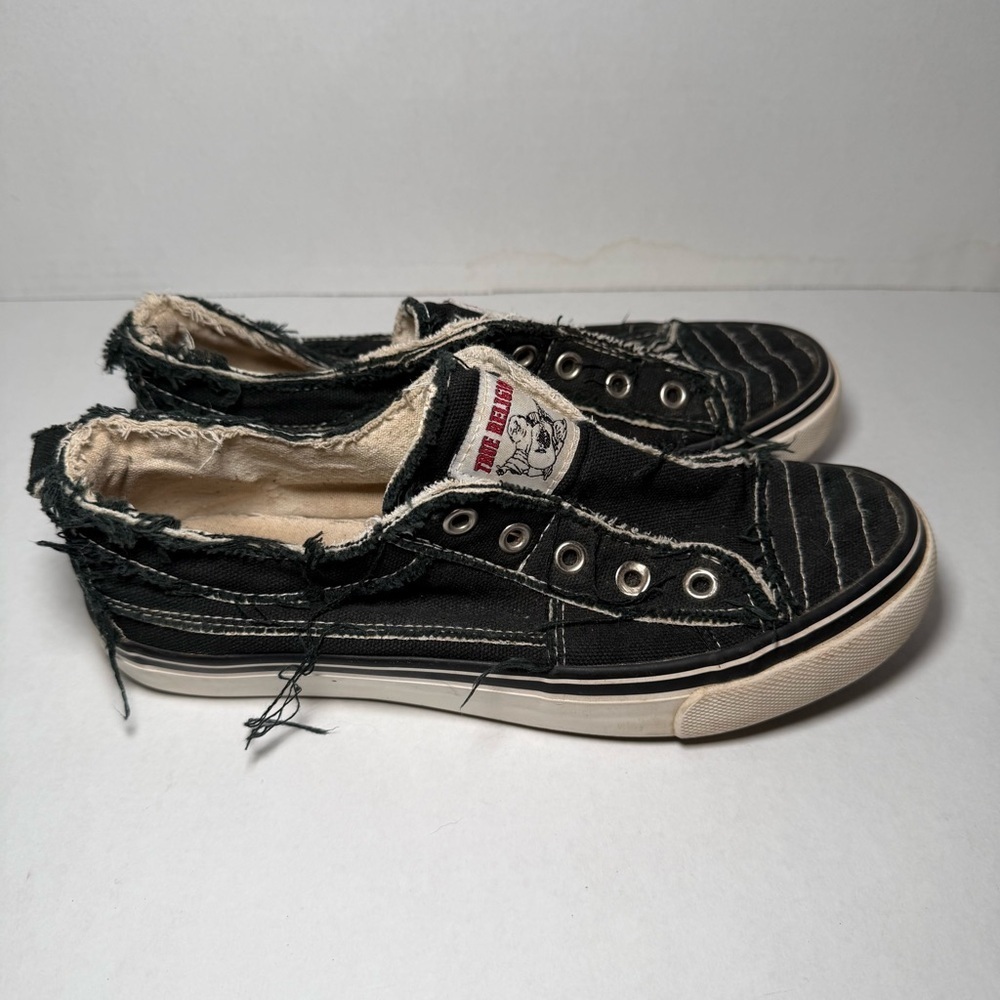 True Religion Shoes 7 - Picture 4 of 8